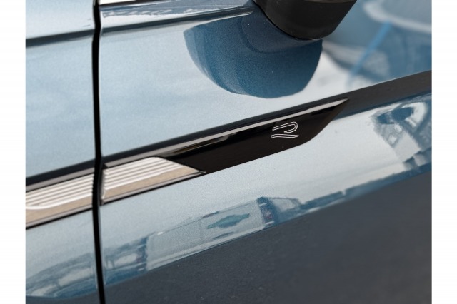 Volkswagen Tiguan 1.5 TSI R-Line Business+ | IQ | ACC | H&K Audio | Camera | €27.900,- incl. BTW Volkswagen Tiguan 1.5 TSI R-Line Business+ | IQ | ACC | H&K Audio | Camera | €27.900,- incl. BTW