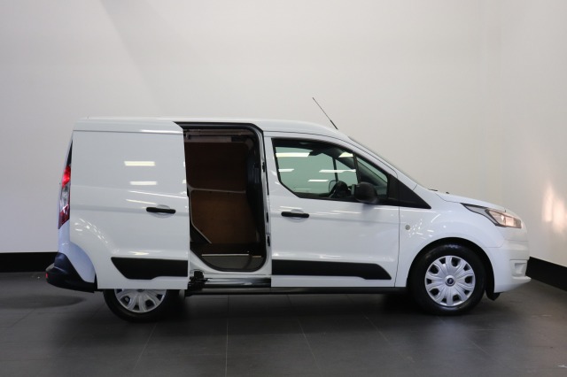 Ford Transit Connect 1.5 EcoBlue 100PK Automaat 2x schuifdeur EURO 6 - Airco - Cruise - Camera - € 12.499,- Excl.
