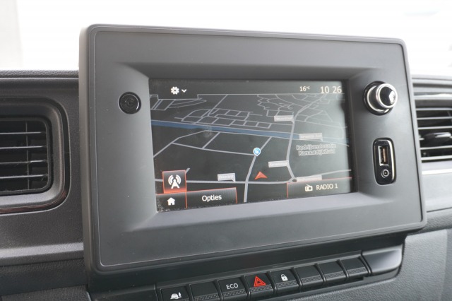 Renault Master 2.3 dCi 135PK L2H2 EURO 6 - Airco - Navi - Cruise - €16.950,- Excl.