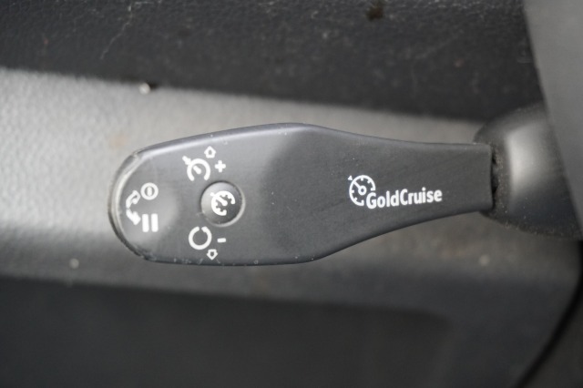 Renault Master 2.3 dCi 135PK L2H2 EURO 6 - Airco - Navi - Cruise - €16.950,- Excl.