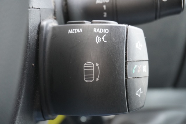 Renault Master 2.3 dCi 135PK L2H2 EURO 6 - Airco - Navi - Cruise - €16.950,- Excl.