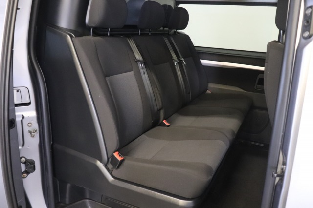 Opel Vivaro 2.0 CDTI 122PK L3 Dubbele Cabine EURO 6 - Airco - Cruise - Camera - € 16.900,- Excl. Opel Vivaro 2.0 CDTI 122PK L3 Dubbele Cabine EURO 6 - Airco - Cruise - Camera - € 16.900,- Excl.