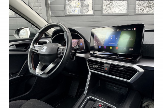 SEAT Leon 1.5 eTSI 150PK Automaat FR Launch Edition | Cruise | Camera | Winterpakket | Carplay | €19.900,- incl. BTW