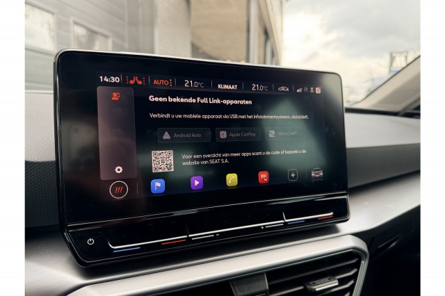 SEAT Leon 1.5 eTSI 150PK Automaat FR Launch Edition | Cruise | Camera | Winterpakket | Carplay | €19.900,- incl. BTW