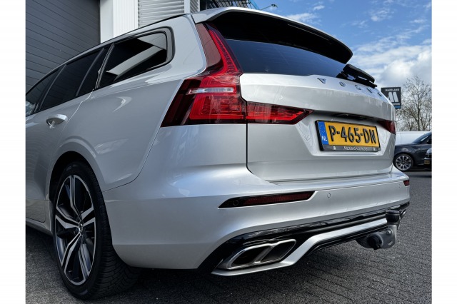 Volvo V60 2.0 T6 Recharge 340PK AWD R-Design | Camera | Memory | Stoel & Stuur verw. | €31.900,- incl. BTW