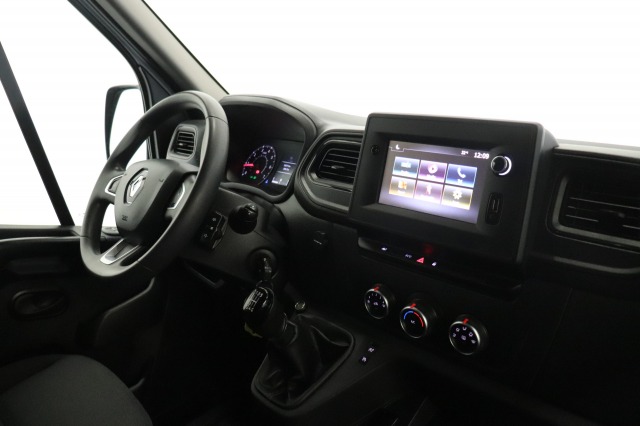 Renault Master 2.3 dCi 130 PK EURO 6 - Airco - Cruise - Trekhaak - € 15.950,- Excl.