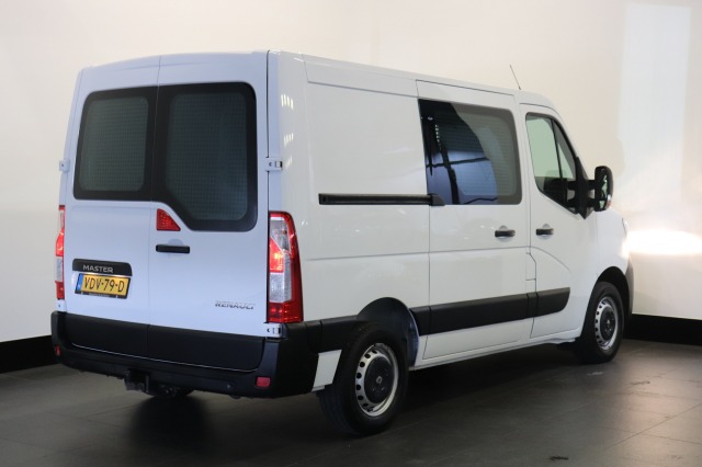 Renault Master 2.3 dCi 130 PK EURO 6 - Airco - Cruise - Trekhaak - € 15.950,- Excl.