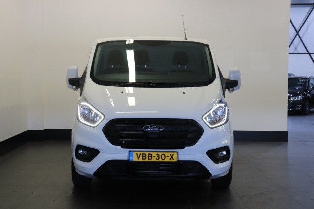 Ford Transit Custom 2.0 TDCI EURO 6 - Airco - Cruise - Trekhaak - € 12.900,- Excl.