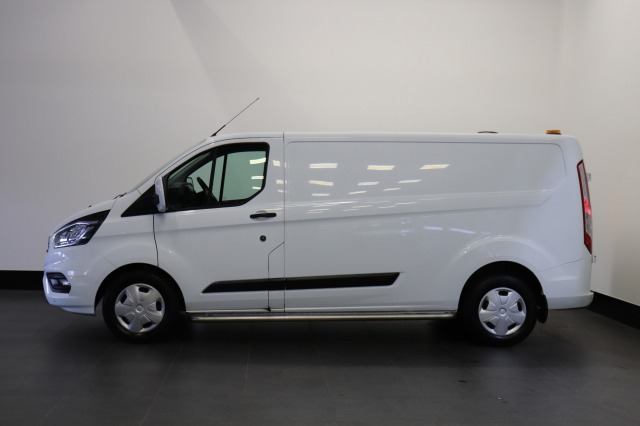 Ford Transit Custom 2.0 TDCI 130PK L2 EURO 6 - Airco - Cruise - PDC - €11.950,- Excl.