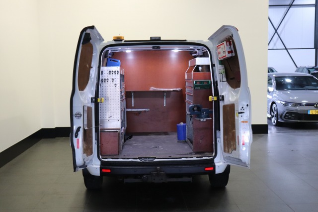 Ford Transit Custom 2.0 TDCI 130PK L2 EURO 6 - Airco - Cruise - PDC - €11.950,- Excl.