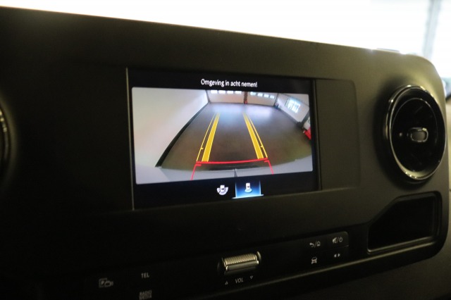 Mercedes-Benz Sprinter 315 CDI Automaat L2H2 EURO 6 - A/C climate - Cruise - Camera - € 20.950,- Excl. Mercedes-Benz Sprinter 315 CDI Automaat L2H2 EURO 6 - A/C climate - Cruise - Camera - € 20.950,- Excl.