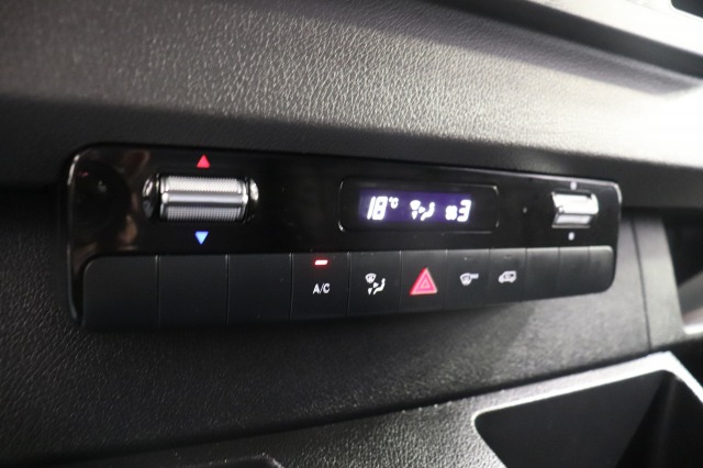 Mercedes-Benz Sprinter 315 CDI Automaat L2H2 EURO 6 - A/C climate - Cruise - Camera - € 20.950,- Excl. Mercedes-Benz Sprinter 315 CDI Automaat L2H2 EURO 6 - A/C climate - Cruise - Camera - € 20.950,- Excl.