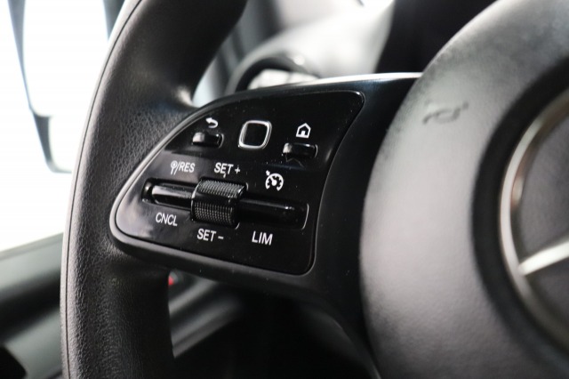 Mercedes-Benz Sprinter 315 CDI Automaat L2H2 EURO 6 - A/C climate - Cruise - Camera - € 20.950,- Excl. Mercedes-Benz Sprinter 315 CDI Automaat L2H2 EURO 6 - A/C climate - Cruise - Camera - € 20.950,- Excl.