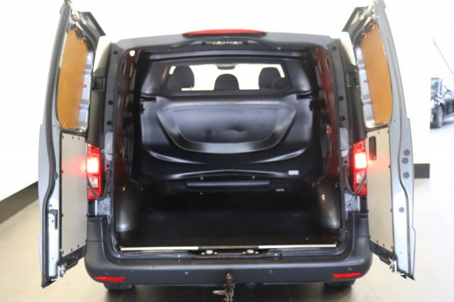 Mercedes-Benz Vito 114 CDI Lang Dubbele Cabine Automaat EURO 6 - AC/Climate - Navi - Cruise - € 28.900,- Excl.