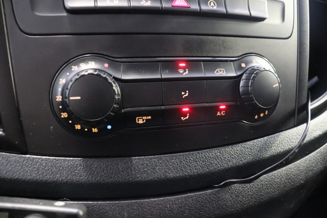 Mercedes-Benz Vito 114 CDI Lang Automaat - EURO 6 - Airco - Cruise - Camera - €18.900,- Excl.