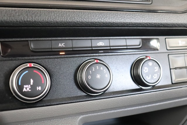 Volkswagen Crafter 2.0 TDI 177PK L3H3 Dubbele Cabine EURO 6 - Airco - Navi - Cruise - € 20.950,- Excl.
