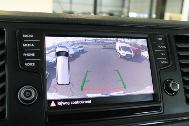 Volkswagen Crafter 2.0 TDI 177PK L3H3 Dubbele Cabine EURO 6 - Airco - Navi - Cruise - € 20.950,- Excl.