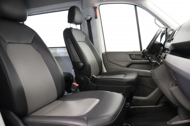 Volkswagen Crafter 2.0 TDI 177PK L3H3 Dubbele Cabine EURO 6 - Airco - Navi - Cruise - € 20.950,- Excl.