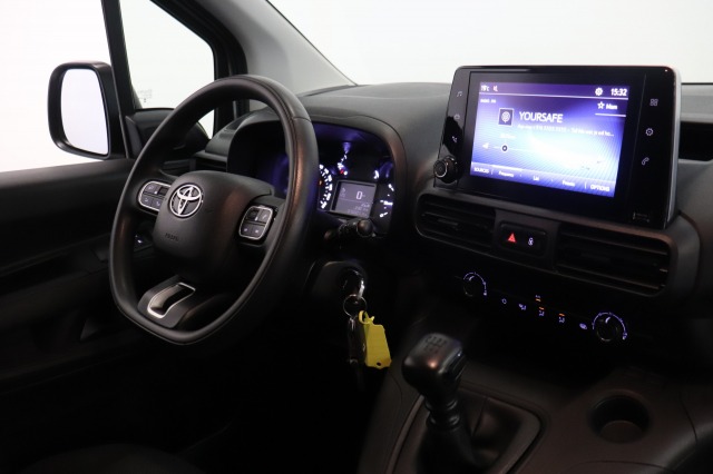 Toyota PROACE CITY 1.5 D-4D EURO 6 - Airco - Cruise - PDC - € 13.900,- Excl.