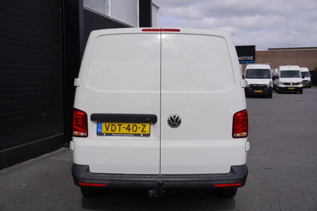 Volkswagen Transporter 2.0 TDI 150PK L2 Automaat 2x Schuif EURO 6 - Airco - Navi - Cruise - € 11.950,- Excl.