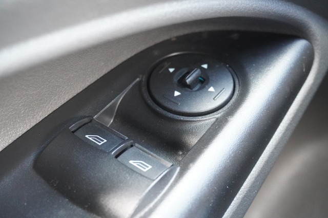Ford Transit Connect 1.5 EcoBlue 100PK EURO 6 - Airco - Navi - Cruise - €9.900,- Excl.