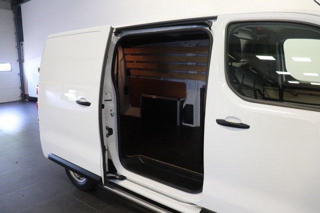 Opel Vivaro 1.5 CDTI L3 EURO 6 - Airco - Navi - Cruise - €13.900,- Excl.