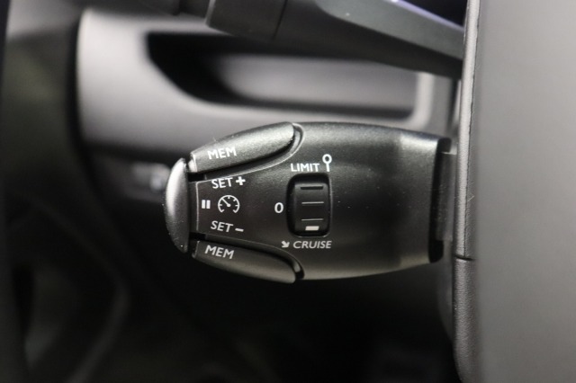 Opel Vivaro 1.5 CDTI L3 EURO 6 - Airco - Navi - Cruise - €13.900,- Excl.