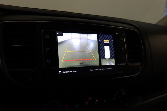 Opel Vivaro 1.5 CDTI 120PK L2 - EURO 6 - Airco - Navi - Cruise - €12.950,- Excl.