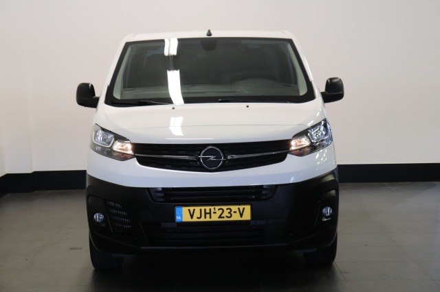 Opel Vivaro 1.5 CDTI L2 EURO 6 - Airco - Cruise - Trekhaak - € 13.900,- Excl. Opel Vivaro 1.5 CDTI L2 EURO 6 - Airco - Cruise - Trekhaak - € 13.900,- Excl.