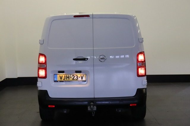 Opel Vivaro 1.5 CDTI L2 EURO 6 - Airco - Cruise - Trekhaak - € 13.900,- Excl. Opel Vivaro 1.5 CDTI L2 EURO 6 - Airco - Cruise - Trekhaak - € 13.900,- Excl.