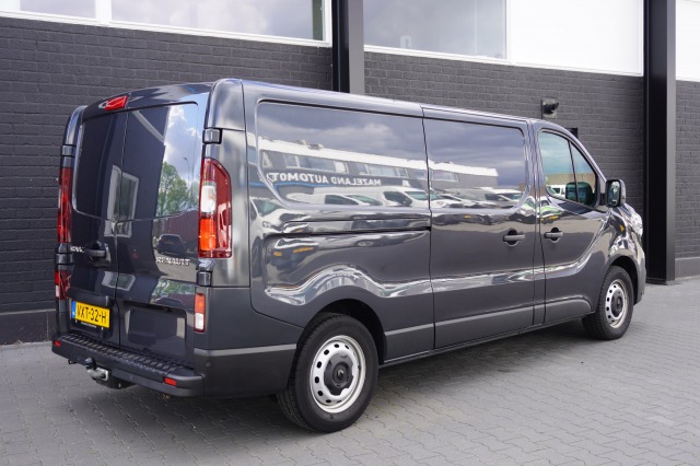 Renault Trafic 2.0 dCi L2 EURO 6 - Airco - Cruise - Trekhaak - € 20.950,- Excl.