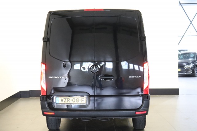 Mercedes-Benz Sprinter 315 1.9 CDI Automaat L2H1 EURO 6 - A/C Climate - Cruise - Carkit - € 15.900,- Excl.