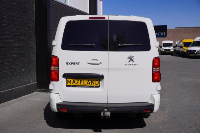 Peugeot Expert 2.0 BlueHDI 122PK L3 Dubbele Cabine EURO 6 - Airco - Cruise - Camera - € 15.900,- Excl. Peugeot Expert 2.0 BlueHDI 122PK L3 Dubbele Cabine EURO 6 - Airco - Cruise - Camera - € 15.900,- Excl.