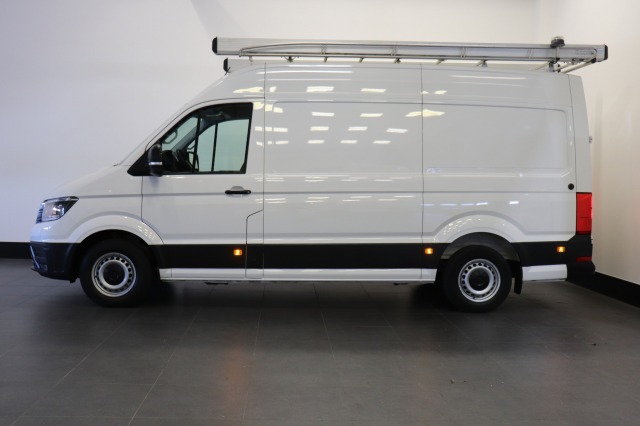 Volkswagen Crafter 2.0 TDI L3H3 EURO 6 - A/C climate - Cruise - Camera - € 17.900,- Excl.