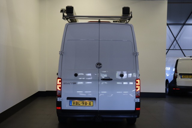 Volkswagen Crafter 2.0 TDI L3H3 EURO 6 - A/C climate - Cruise - Camera - € 17.900,- Excl.