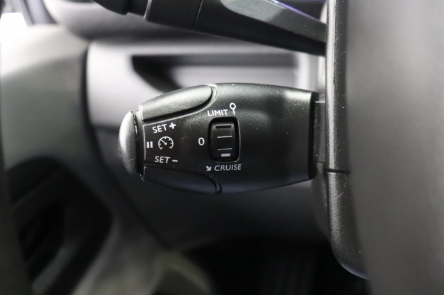 Toyota ProAce Compact 1.5 D-4D EURO 6 - Airco - Cruise - Trekhaak - €7.950, - MARGE Toyota ProAce Compact 1.5 D-4D EURO 6 - Airco - Cruise - Trekhaak - €7.950, - MARGE
