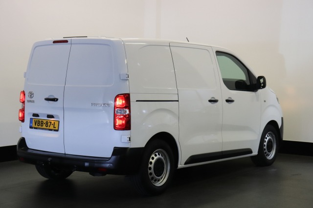 Toyota ProAce Compact 1.5 D-4D EURO 6 - Airco - Cruise - Trekhaak - €7.950, - MARGE