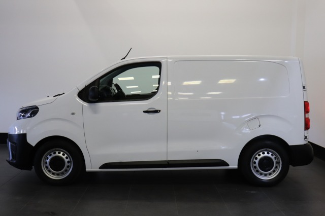 Toyota ProAce Compact 1.5 D-4D EURO 6 - Airco - Cruise - Trekhaak - €7.950, - MARGE Toyota ProAce Compact 1.5 D-4D EURO 6 - Airco - Cruise - Trekhaak - €7.950, - MARGE