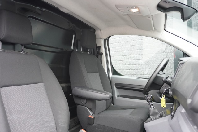 Opel Vivaro 1.5 CDTI L3 EURO 6 - Airco - Navi - Cruise - € 12.900,- Ex.
