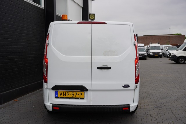 Ford Transit Custom 2.0 TDCI 130PK L2 - EURO 6 - Airco - Navi - Cruise - €13.900,- Excl.