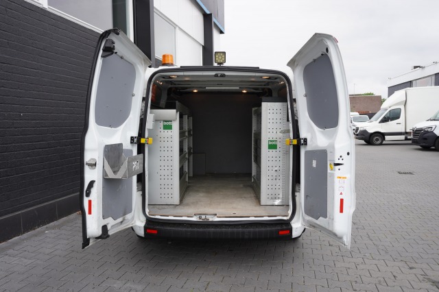Ford Transit Custom 2.0 TDCI 130PK L2 - EURO 6 - Airco - Navi - Cruise - €13.900,- Excl.