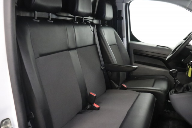 Opel Vivaro 2.0 CDTI L2 122PK EURO 6 - Airco - Cruise - Camera - € 13.499,- Excl.