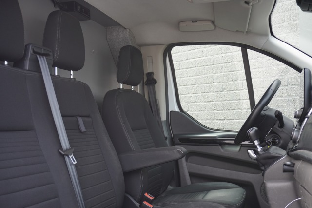 Ford Transit Custom 2.0 TDCI 130PK 2xSchuifdeur EURO 6 - Airco - Navi - Cruise - € 12.950,- Excl.