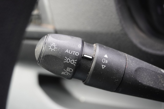 Peugeot Expert 1.5 BlueHDI EURO 6 - Airco - Navi - Cruise - € 13.950,- Excl.