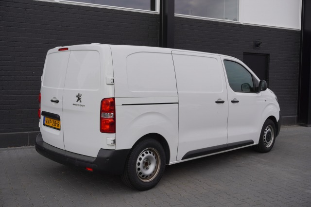 Peugeot Expert 1.5 BlueHDI L2 EURO 6 - Airco - Navi - Cruise - Camera - € 11.950,- Excl.