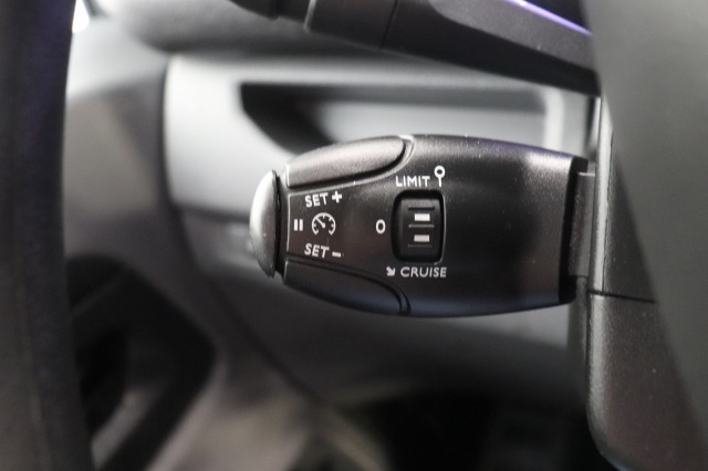 Peugeot Expert 1.5 BlueHDI L3 EURO 6 - Airco - Cruise - Camera - € 11.950,- Excl.