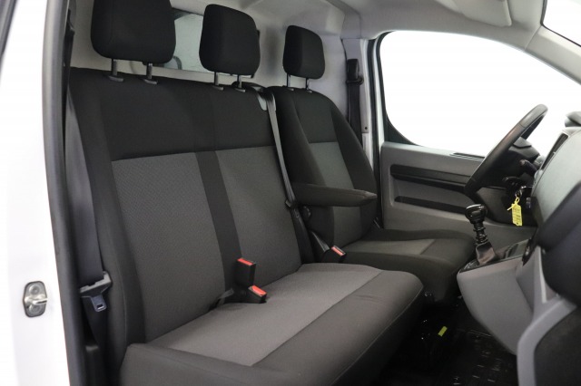 Peugeot Expert 1.5 BlueHDI L3 EURO 6 - Airco - Cruise - Camera - € 11.950,- Excl.
