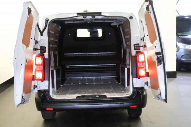 Peugeot Expert 1.5 BlueHDI L3 EURO 6 - Airco - Cruise - Camera - € 11.950,- Excl.