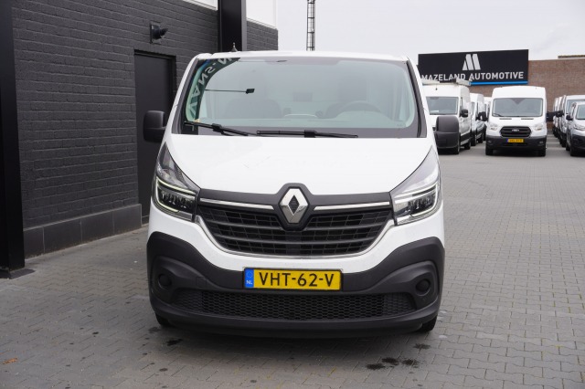 Renault Trafic 2.0 dCi 120PK EURO 6 - Airco - Navi - Cruise - €10.950,- Excl. Renault Trafic 2.0 dCi 120PK EURO 6 - Airco - Navi - Cruise - €10.950,- Excl.