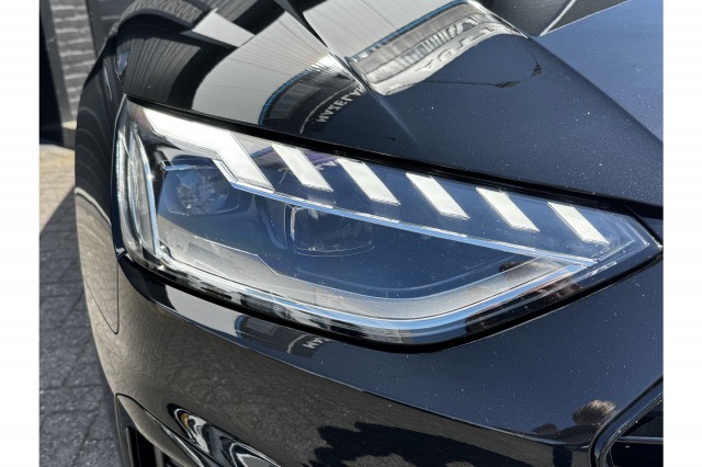 Audi A4 Avant 40 TFSI 204PK S-Line edition Competition | Keyless | Navi | Carplay | NL-Auto | 29.900,- incl. BTW